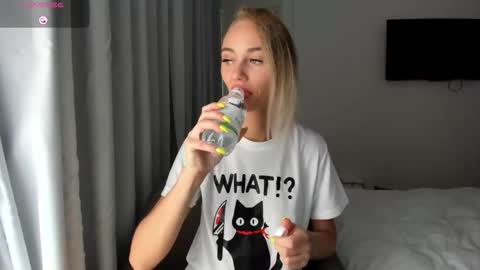 Yulya online show from February 6, 2026, 3:00 am