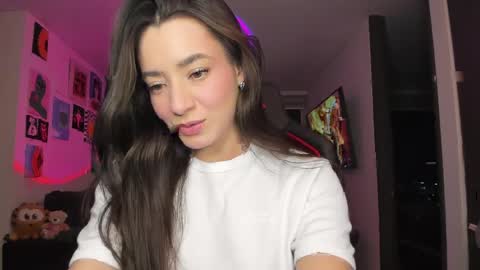 Jeimy Help me to reach 100 thumbs up online show from April 13, 2026, 12:05 am