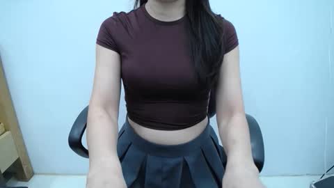 Snapshot of julie9x chatting on September 14, 2025, 8:41 pm julie9x online show from September 14, 2025, 8:41 pm