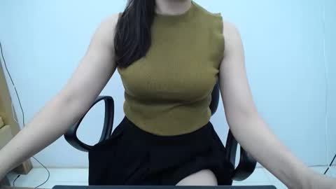 julie9x online show from April 9, 2026, 8:58 pm