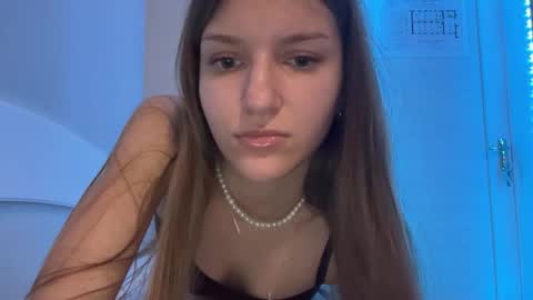 Julie Amazing online show from January 7, 2026, 6:43 pm