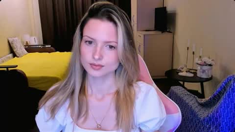 Julie online show from March 12, 2026, 2:45 pm