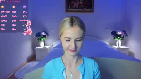 Snapshot of julieblazex chatting on May 21, 2026, 9:55 pm julieblazex online show from May 21, 2026, 9:55 pm