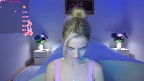 Snapshot of julieblazex chatting on May 22, 2026, 8:36 pm julieblazex online show from May 22, 2026, 8:36 pm
