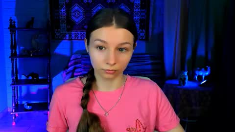 juliedaniel online show from December 4, 2025, 4:33 am