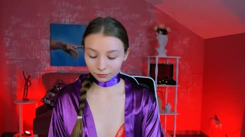 juliedaniel online show from April 4, 2026, 4:33 am