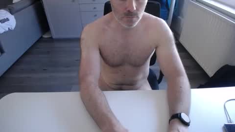 Snapshot of julienneedyou chatting on May 26, 2026, 10:55 am julienneedyou online show from May 26, 2026, 10:55 am