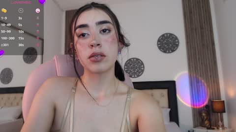 Julieta online show from December 21, 2024, 8:43 pm