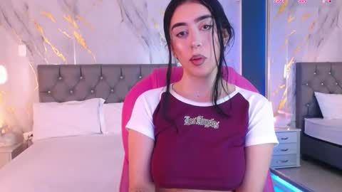 Julieta online show from March 11, 2025, 6:53 am