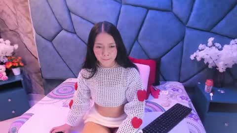 Snapshot of julieta_diamond chatting on June 14, 2026, 3:30 am Julieta online show from June 14, 2026, 3:30 am