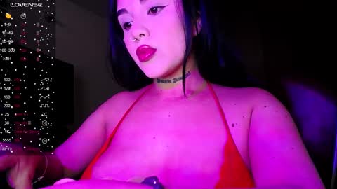 Pando  Parker online show from September 17, 2025, 4:19 pm