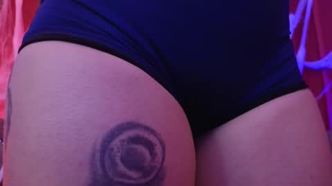  Julieta  online show from October 18, 2025, 12:17 pm