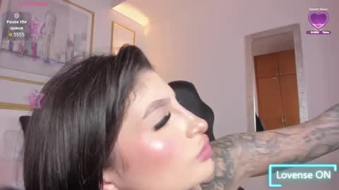 Julieta  online show from April 9, 2026, 7:52 pm