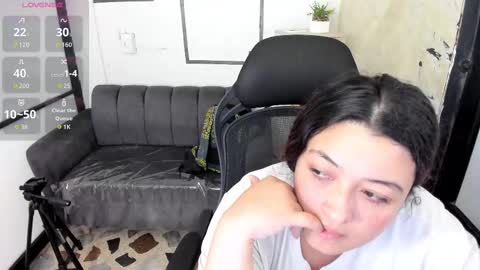 julietakane online show from September 9, 2025, 3:50 am