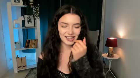 Snapshot of julietaromaniss chatting on July 4, 2026, 10:05 pm Julieta or Jully online show from July 4, 2026, 10:05 pm