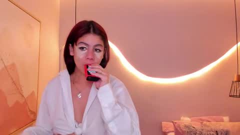 Julieth  online show from February 22, 2026, 11:53 am