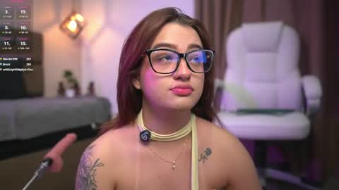 Snapshot of julieth_rojas chatting on May 22, 2026, 10:04 pm julieth_rojas online show from May 22, 2026, 10:04 pm