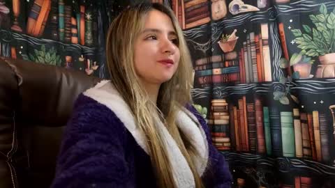 Julietta Jackson online show from March 2, 2025, 8:40 pm