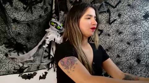 Julietta Jackson online show from October 10, 2025, 8:41 pm