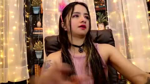Snapshot of julietta__jackson chatting on June 20, 2026, 7:27 pm Julietta Jackson online show from June 20, 2026, 7:27 pm