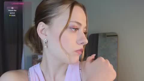 Snapshot of juliettakaniecki chatting on November 10, 2025, 3:05 am Mia online show from November 10, 2025, 3:05 am