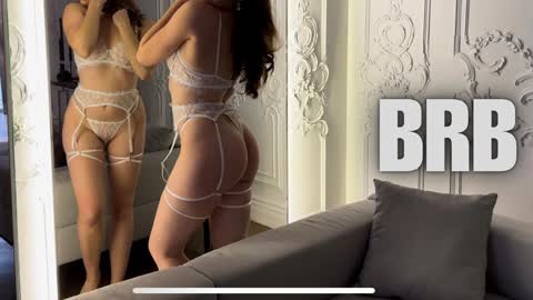 Julie online show from January 15, 2025, 6:40 pm