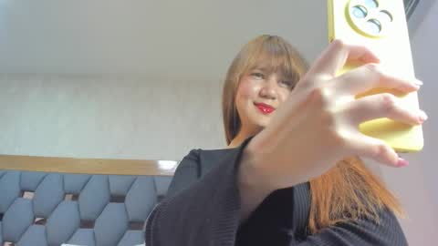 juliette_pretty_ online show from February 5, 2026, 7:07 pm