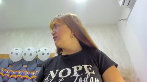 Snapshot of juliette_pretty_ chatting on July 1, 2026, 7:13 pm juliette_pretty_ online show from July 1, 2026, 7:13 pm