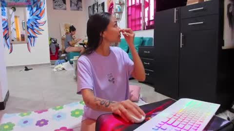 juliette online show from February 3, 2025, 8:13 pm