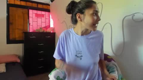 juliette online show from November 16, 2025, 8:36 pm