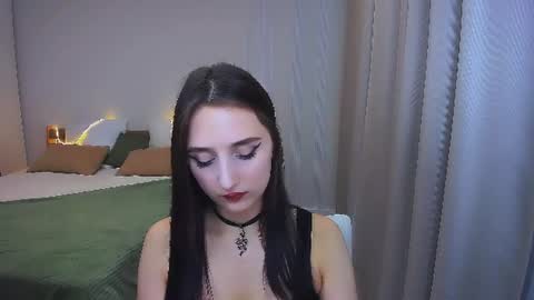 juliettemonli online show from June 13, 2026, 7:12 pm