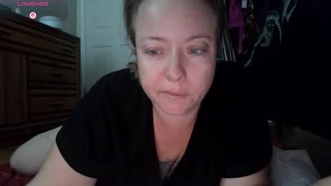 Juli Monroe online show from November 10, 2025, 1:32 pm