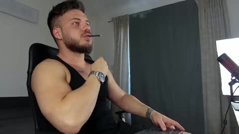 Snapshot of juliusmasters chatting on February 13, 2025, 8:59 am JULiUS online show from February 13, 2025, 8:59 am