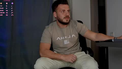 Snapshot of juliusmasters chatting on October 19, 2025, 6:52 pm JULiUS online show from October 19, 2025, 6:52 pm