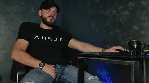 Snapshot of juliusmasters chatting on November 22, 2025, 8:08 pm JULiUS online show from November 22, 2025, 8:08 pm