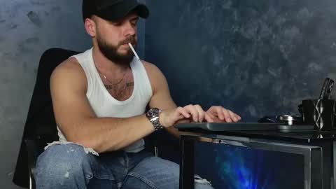 Snapshot of juliusmasters chatting on November 23, 2025, 7:35 pm JULiUS online show from November 23, 2025, 7:35 pm