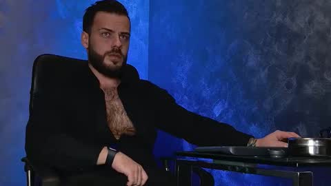 Snapshot of juliusmasters chatting on December 15, 2025, 8:46 pm JULiUS online show from December 15, 2025, 8:46 pm