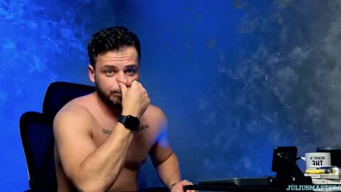 Snapshot of juliusmasters chatting on February 24, 2026, 8:29 pm JULiUS online show from February 24, 2026, 8:29 pm