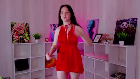 july_diorr online show from March 3, 2026, 8:09 am