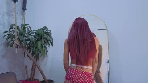 july_quinzel online show from April 5, 2026, 3:15 am