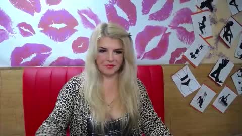 Julya Barbi online show from September 30, 2025, 6:07 am