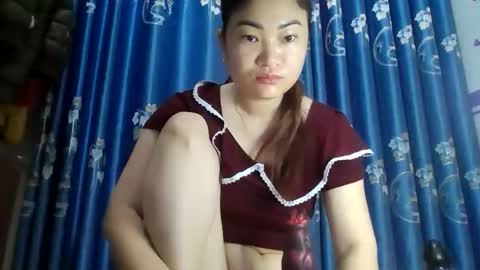 Snapshot of julybeo chatting on June 3, 2026, 10:37 pm julybeo online show from June 3, 2026, 10:37 pm