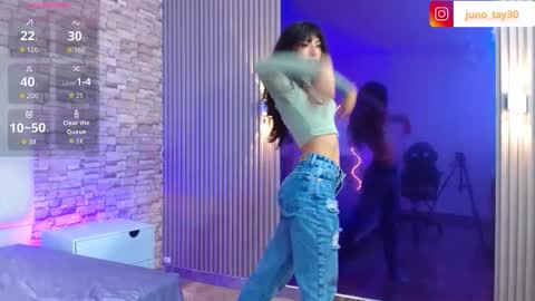 JUNO online show from October 16, 2025, 11:44 am