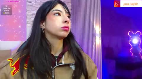 JUNO online show from November 21, 2025, 11:42 am