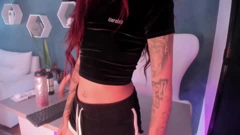 junosomnum online show from March 4, 2025, 8:02 am