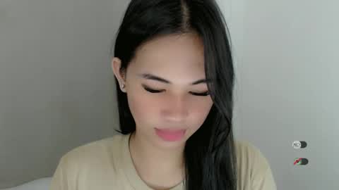 Snapshot of juny_lanyy chatting on December 30, 2024, 7:32 pm Julia online show from December 30, 2024, 7:32 pm