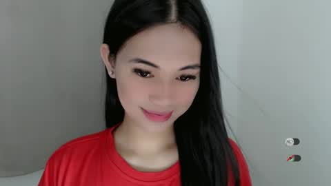 Snapshot of juny_lanyy chatting on January 1, 2025, 4:29 am Julia online show from January 1, 2025, 4:29 am