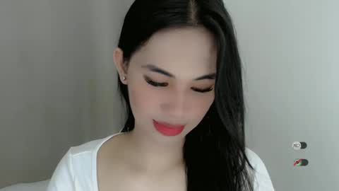 Snapshot of juny_lanyy chatting on January 9, 2025, 11:14 am Julia online show from January 9, 2025, 11:14 am