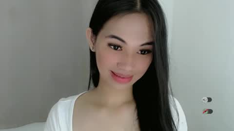 Snapshot of juny_lanyy chatting on January 11, 2025, 11:12 am Julia online show from January 11, 2025, 11:12 am