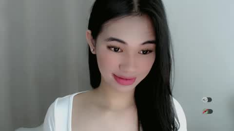 Snapshot of juny_lanyy chatting on January 24, 2025, 11:26 am Julia online show from January 24, 2025, 11:26 am